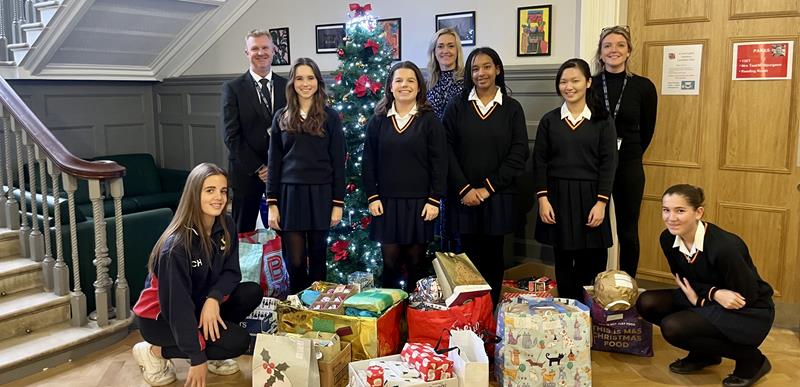 Presdales Year 10s supporting local families at Christmas